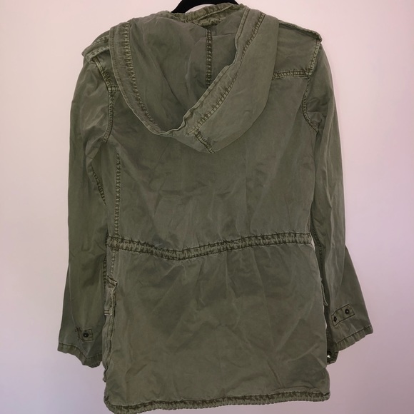 Aritzia Trooper Jacket (Army Green) - Picture 2 of 4